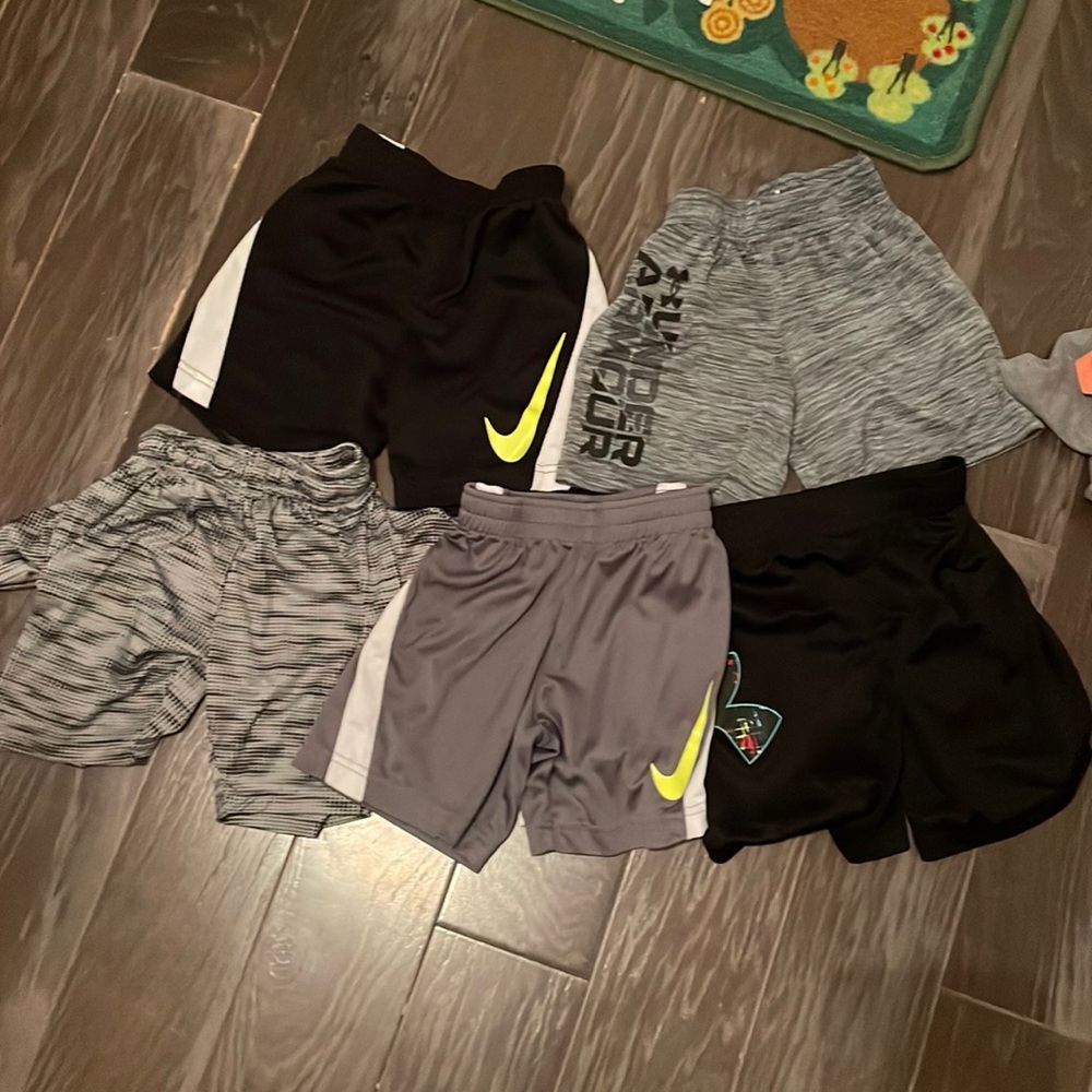 4T ATHLETIC SHORTS!
